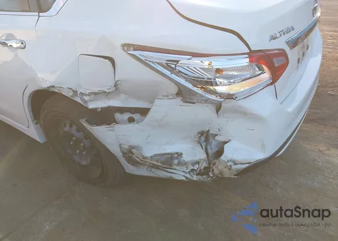 2016 Nissan Altima 2.5/S/Sv/Sl/Sr z USA, uszkodzony, nr VIN 1N4AL3AP7GC227953